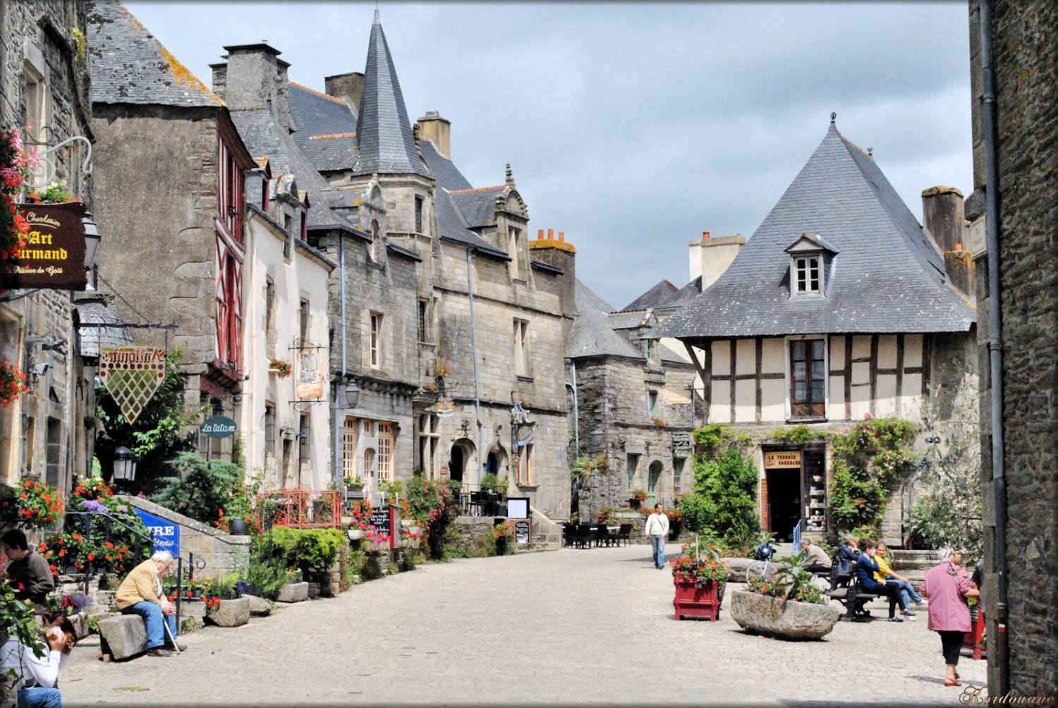Terres De France - Le Domaine Du Moulin Neuf Rochefort-en-Terre Exterior foto
